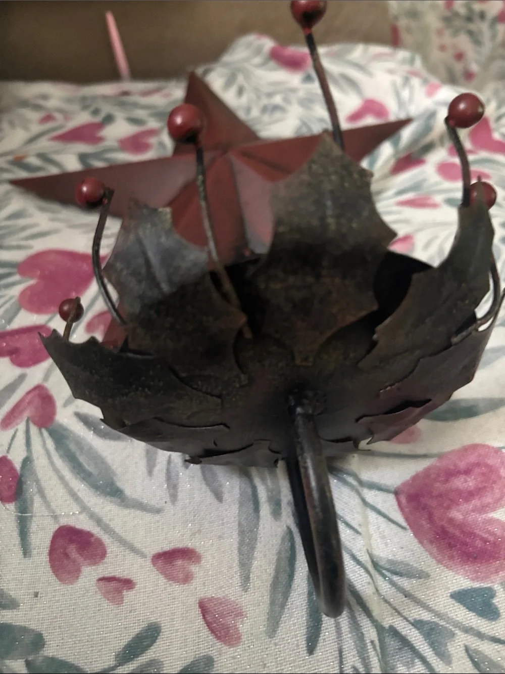 Rustic Red Metal Star Wall Decor